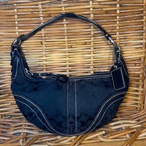 Coach 10599 Small Signature Coach Bag